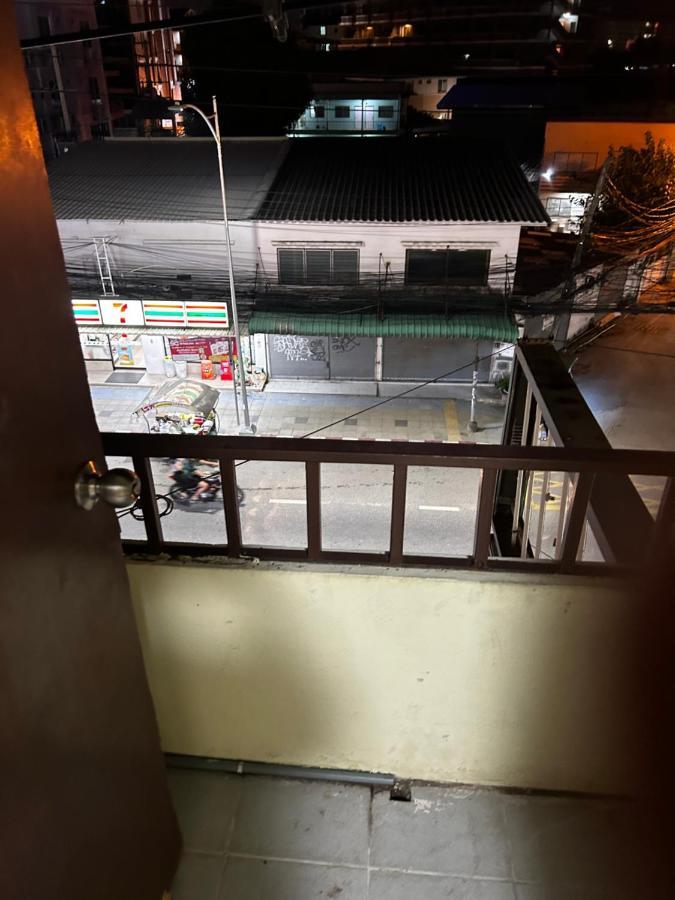 Hotel Lima Lima Pattaya Buitenkant foto