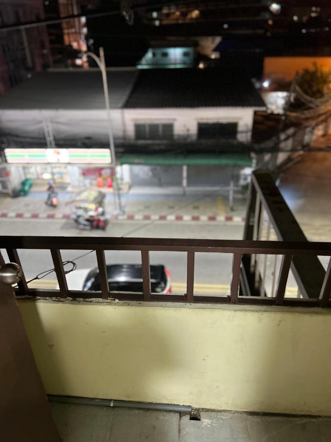 Hotel Lima Lima Pattaya Buitenkant foto